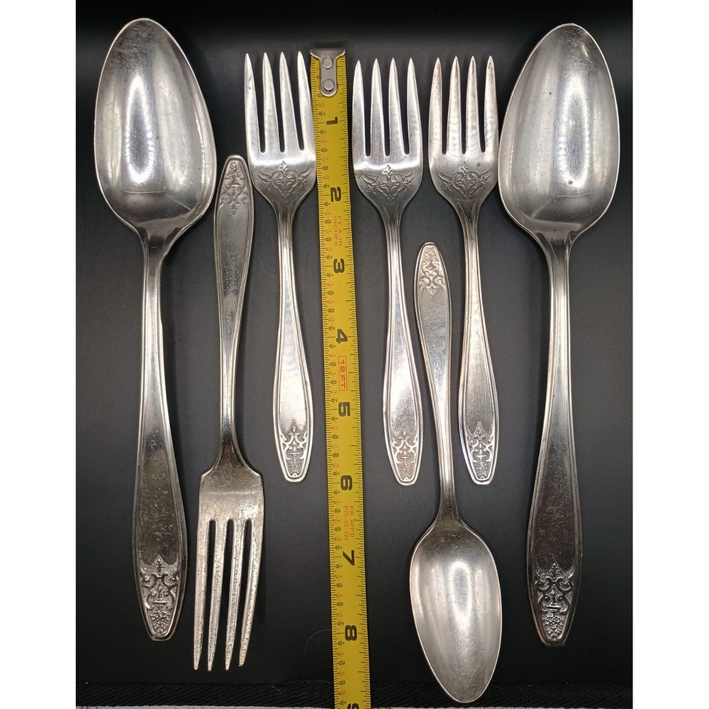 Princess-Lady Doris (Silverplate, 1929) by International Silver - 7 pieces